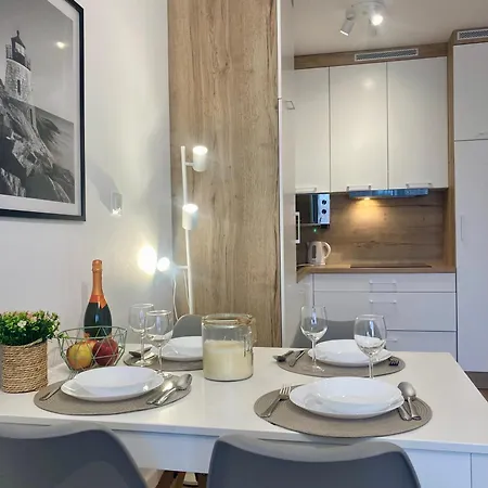 Apartment Nr 12 - Wakacyjna 5 *