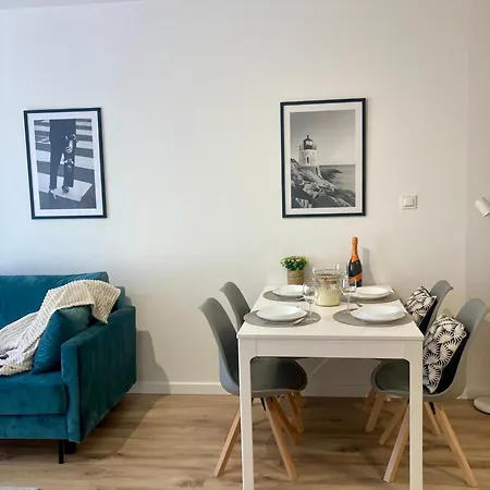 Nr 12 - Wakacyjna 5 * Mielno (Koszalin)